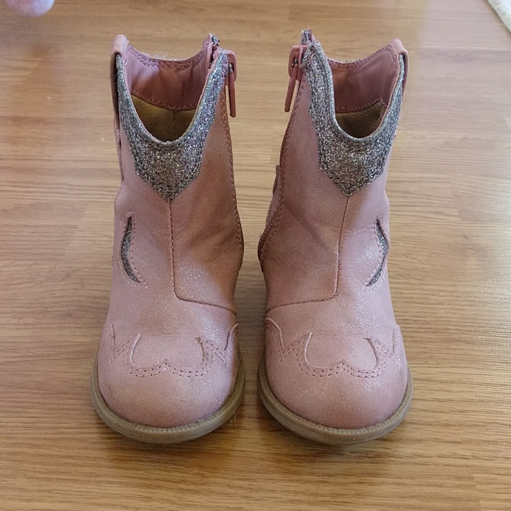Pink cowgirl boots